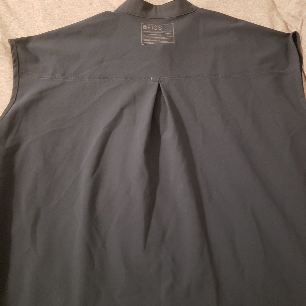 FIGS Rafaela  Large scrub top DARK HARBOR